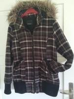 Jacke Winterjacke von Fishbone in Größe L mit Kapuze Kunstfell Bayern - Buchbach Vorschau