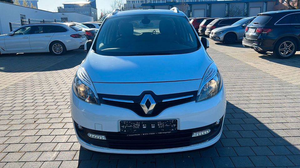 Renault Grand Scenic NAVI*MTL*SHZ*PDC* in Holzgerlingen