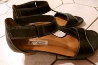 PAUL GREEN Sandalen Gr.39 in super Zustand Niedersachsen - Bad Bodenteich Vorschau