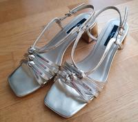 Sandalette Sandale Pepe Jeans Gr. 39 gold Hochzeit Altona - Hamburg Iserbrook Vorschau