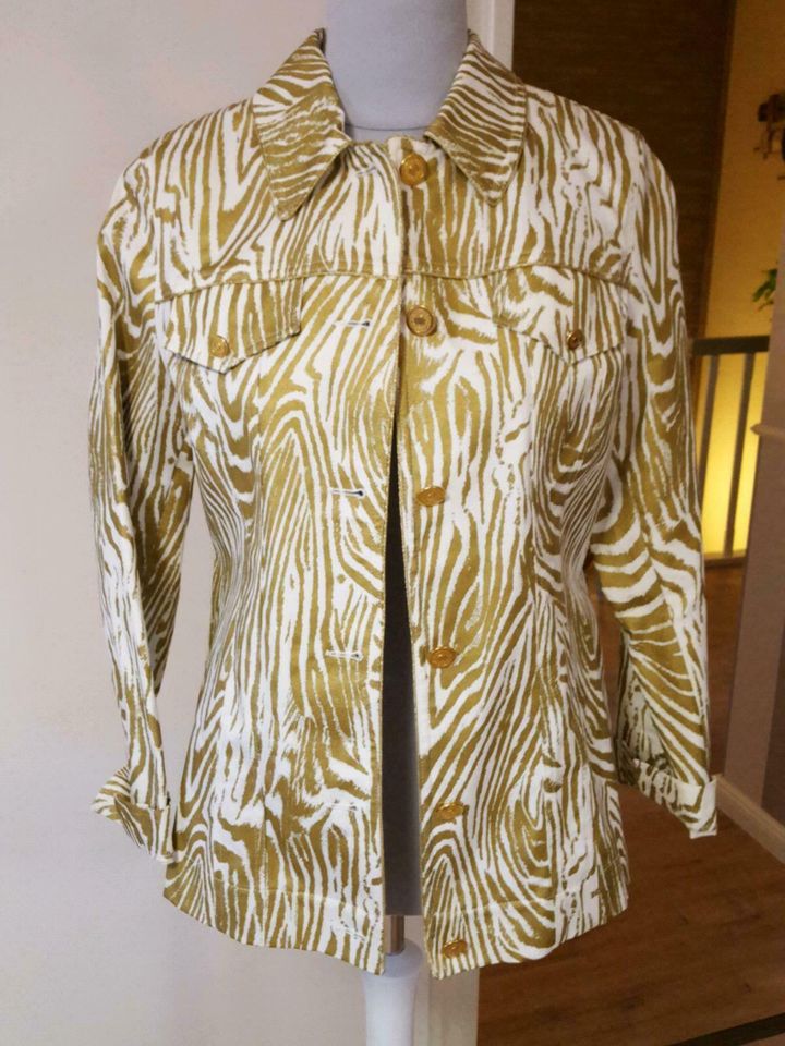 Jeansjacke, Asam,weiss/gold, gr 40 , neu in Harrislee