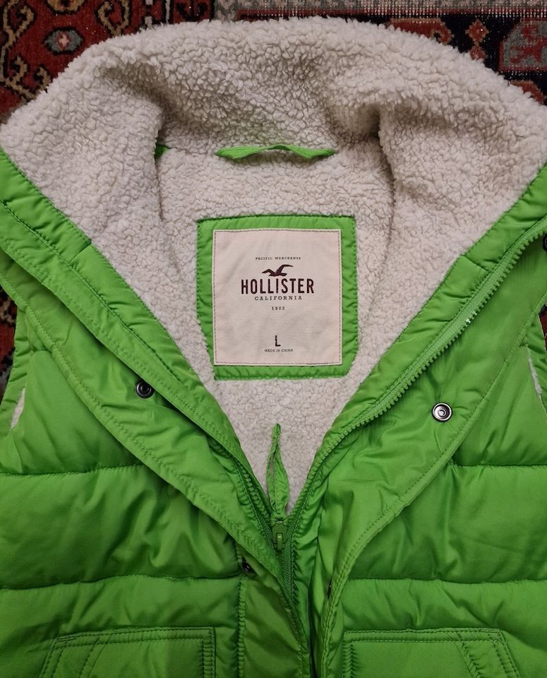 Hollister Herren Weste Sherpafutter grün Gr. L TOP in Neumünster