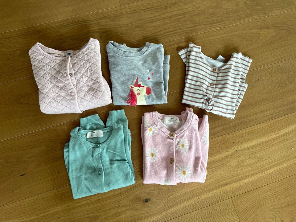 Tolles Set (Petit Bateau, H&M) in Größe 110/116 in Baldham