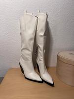 Zara weiße Anime Cowboy Stiefel NEU Eimsbüttel - Hamburg Rotherbaum Vorschau