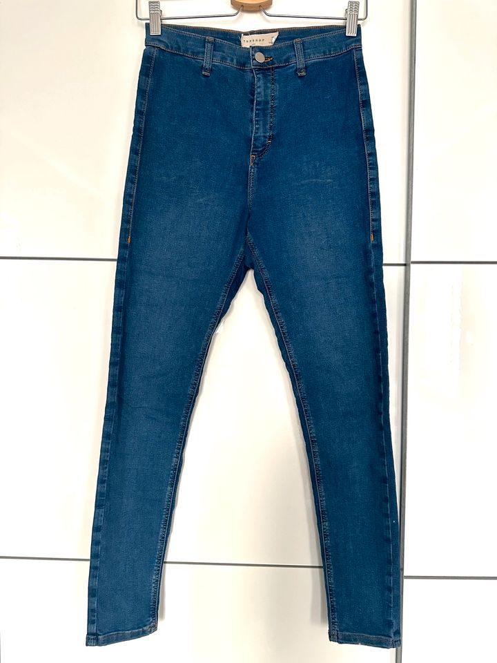 Topshop Jeans 28/32 S wie Neu in Berlin