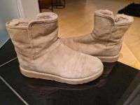 Uggs Ugg Boots beige 38 zip Frankfurt am Main - Kalbach Vorschau