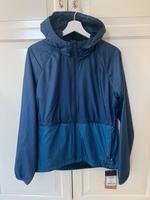 TNF THE NORTH FACE Jacke *NEU* gefüttert Gr. M windbreaker blau Sachsen-Anhalt - Genthin Vorschau