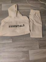 Essentials pullover und hose Hessen - Kassel Vorschau