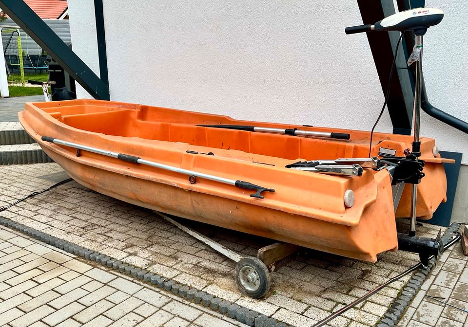 Rettungsboot, New Matic Jeanneau, Ruderboot in Gerbstedt