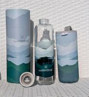 Merry Limited Edition Waterdrop Flasche Bottle Sammler gepflegt Baden-Württemberg - Laupheim Vorschau