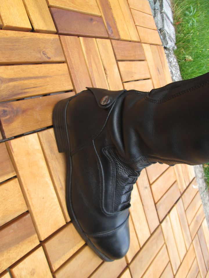 Winter-Reitstiefel mit Lammfellfutter in Zirndorf