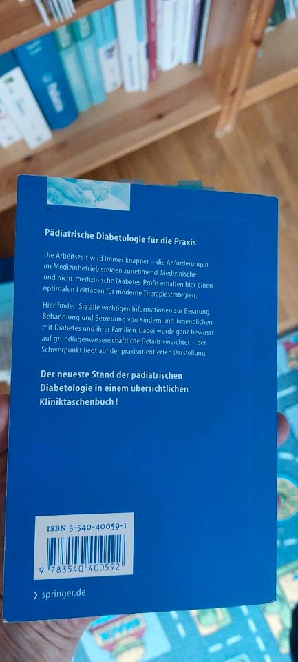 Kompendium pädiatrische Diabetologie, 1.Auflage in Würzburg