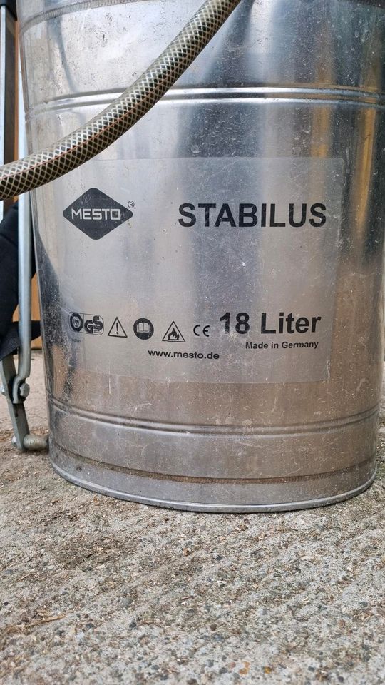 Mesto Stabilus Rückenspritze 18 Liter Edelstahl in Theilenhofen