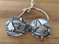 Hunkemöller Bikini Oberteil Top 80D Kr. München - Haar Vorschau