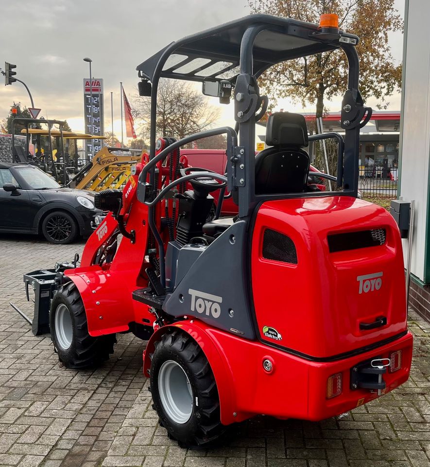 Toyo 810E Elektro Hoflader neues Modell mit Kubota Antrieb in Bad Zwischenahn