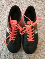 Sportschuhe Schuhe Fußball Fußballschuhe FILA Gr. 39 helle Sohle Dresden - Radeberger Vorstadt Vorschau