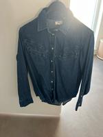 Levi’s Jeans Bluse l Größe S/M Hessen - Flieden Vorschau