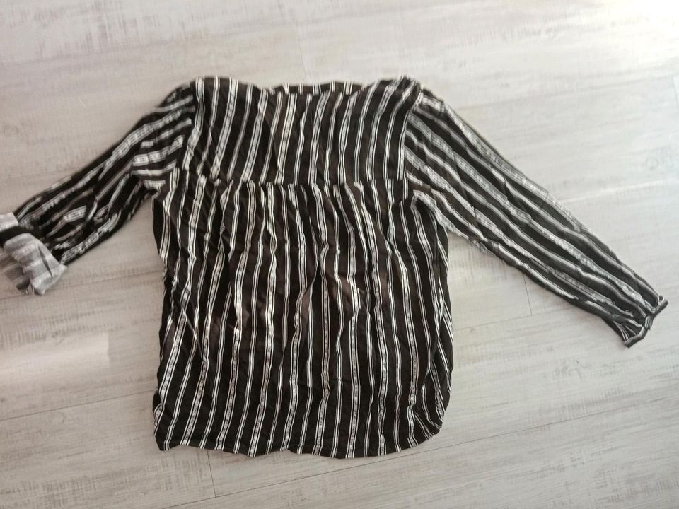 Shirt Bluse gestreift Gina Benotti Gr. M 40/42 Neuwertig in Wolmersdorf