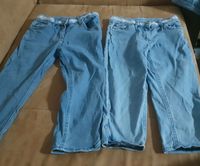 Jeans, Capri, kurze Hosen, Mädchen, Gr. 146/152, 2 Stück Baden-Württemberg - Laupheim Vorschau