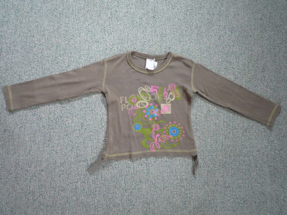 Shirt  Langarmshirt  Sweatshirt  Pulli  Gr. 98 in Schifferstadt
