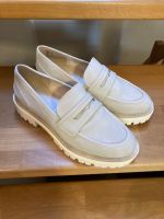 Tamaris Loafer beige, Gr. 39, fast neu! Nordrhein-Westfalen - Heimbach Vorschau