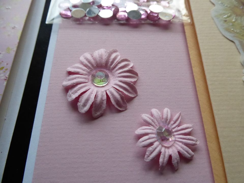 Bastelset Pastell Blumen Papiere Sommer 3D Kartons Sticker in Würzburg