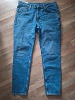 H&M Jeans, regular tapered,  dunkelblau, Gr. 36/32 top Zustand Berlin - Reinickendorf Vorschau