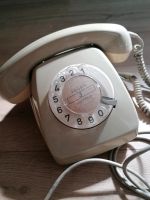 Altes beiges Telefon mit Wählscheibe Rheinland-Pfalz - Mertloch Vorschau