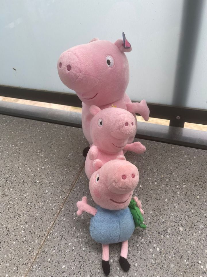 peppa wutz kuscheltiere in Kaltenkirchen