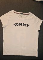 Tommy hilfiger T-Shirt neu Nordrhein-Westfalen - Niederkassel Vorschau