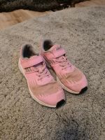 Nike Run Turnschuhe Sneaker rosé Gr. 34 Kiel - Wellsee-Kronsburg-Rönne Vorschau