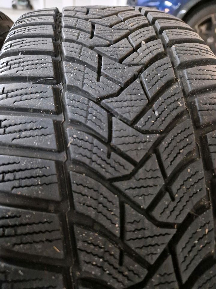 Winterräder Alutec Raptr Schwarz - 7,5 X 17  205/50 R17 93V M+S in Witten