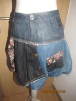Desigual Rock Jeansrock Mini blau Muster Größe 36/38 Thüringen - Sonneberg Vorschau
