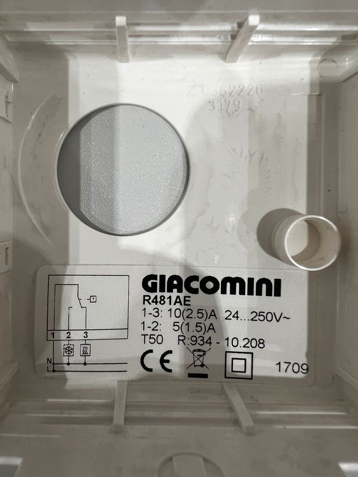 4x Giacomini R481 Raumthermostat 24V-230V in Neckarsteinach