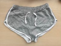 Shorts hotpants kurze Hose Stoffhose grau weiß Größe S Damen Bayern - Rosenheim Vorschau