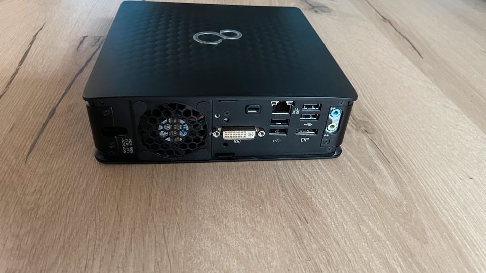 Mini-PC Fujitsu Esprimo Q520 I5 + 10GB RAM + 128GB SSD + WIN10 in Bad Friedrichshall