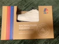 ALDI MANIA ALDIMANIA Sneaker Schuhe Gr. 42 weiß OVP NEU Neuhausen-Nymphenburg - Neuhausen Vorschau