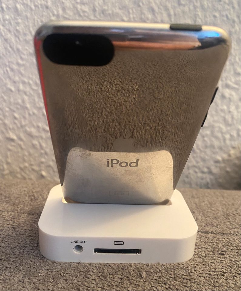 iPod touch 2.Generation 8GB in Schlieben