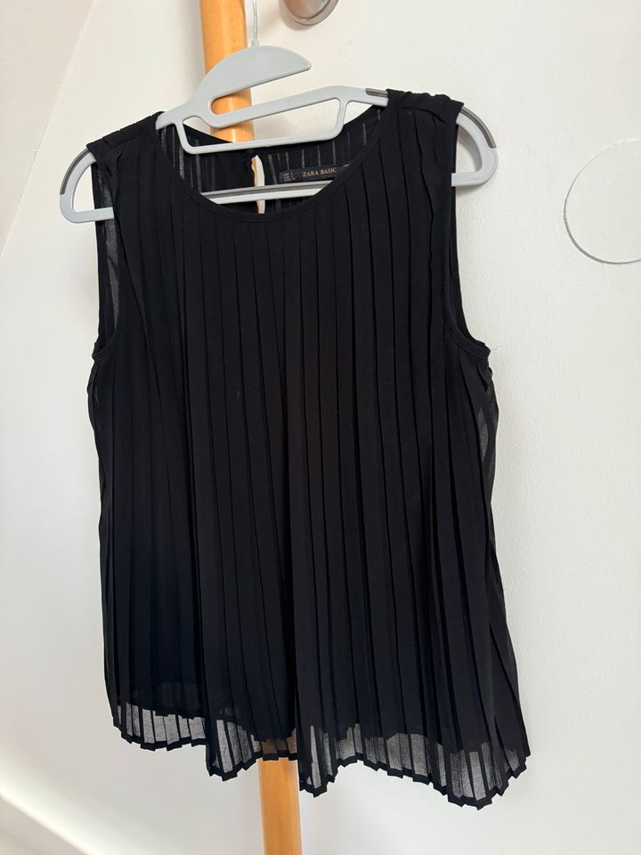 Zara Basic Top Bluse schwarz Gr. S/36 :) in Oberhausen