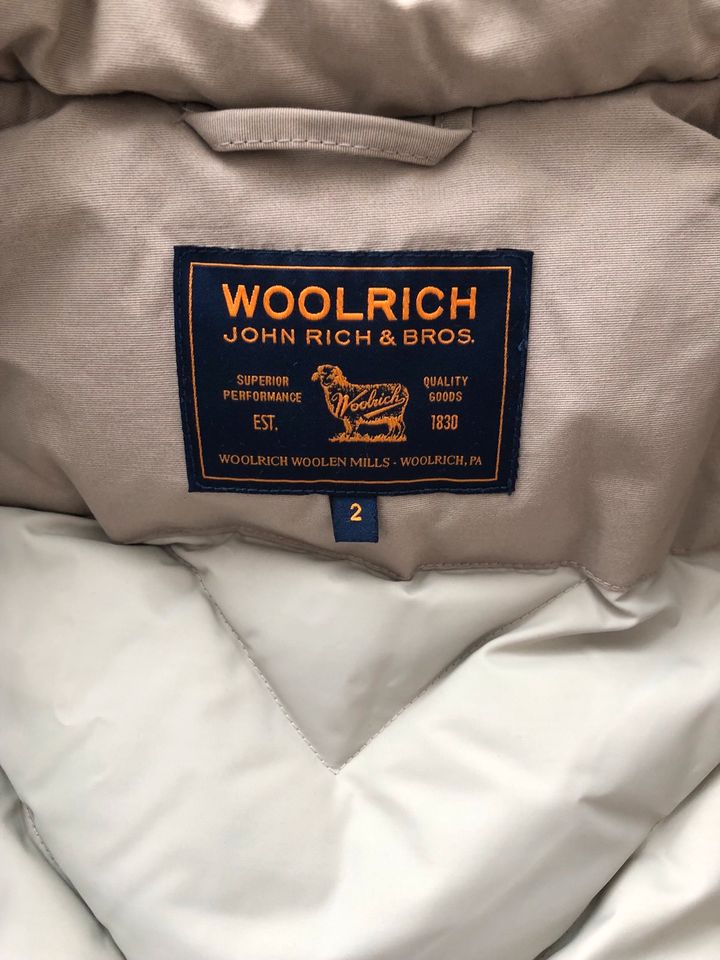 Woolrich Jacke Kinder in Berlin