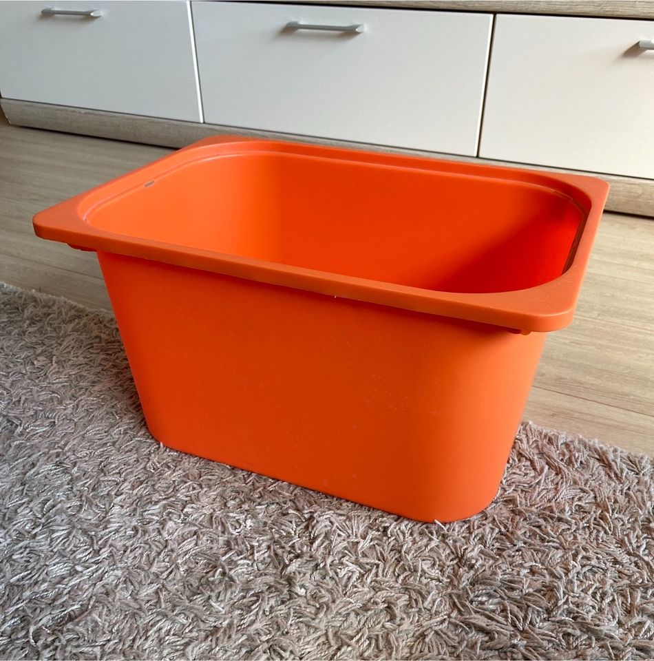 Trofast Box von IKEA in orange in Bad Salzuflen