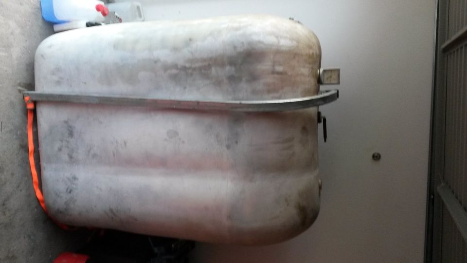 Heizöltank 1000 Liter aus Nylon von Thyssen in Barsinghausen