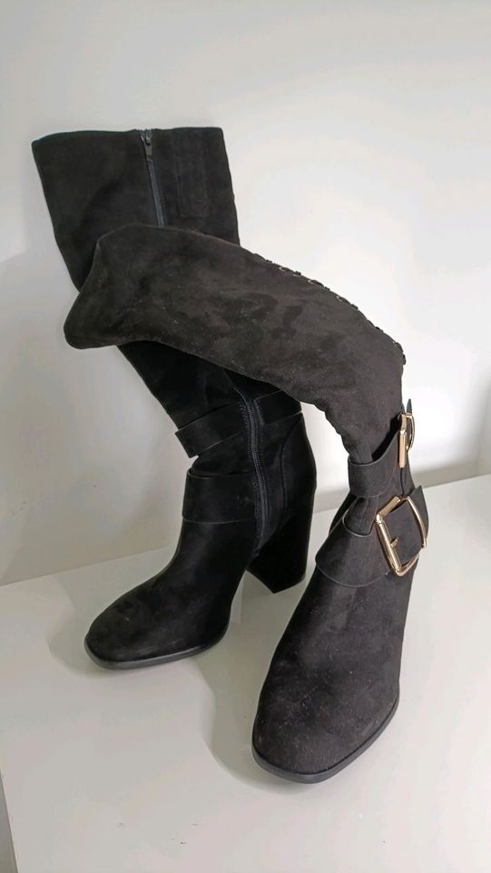 Damenschuhe Schuhe Stiefel Gr. 39 in Wuppertal