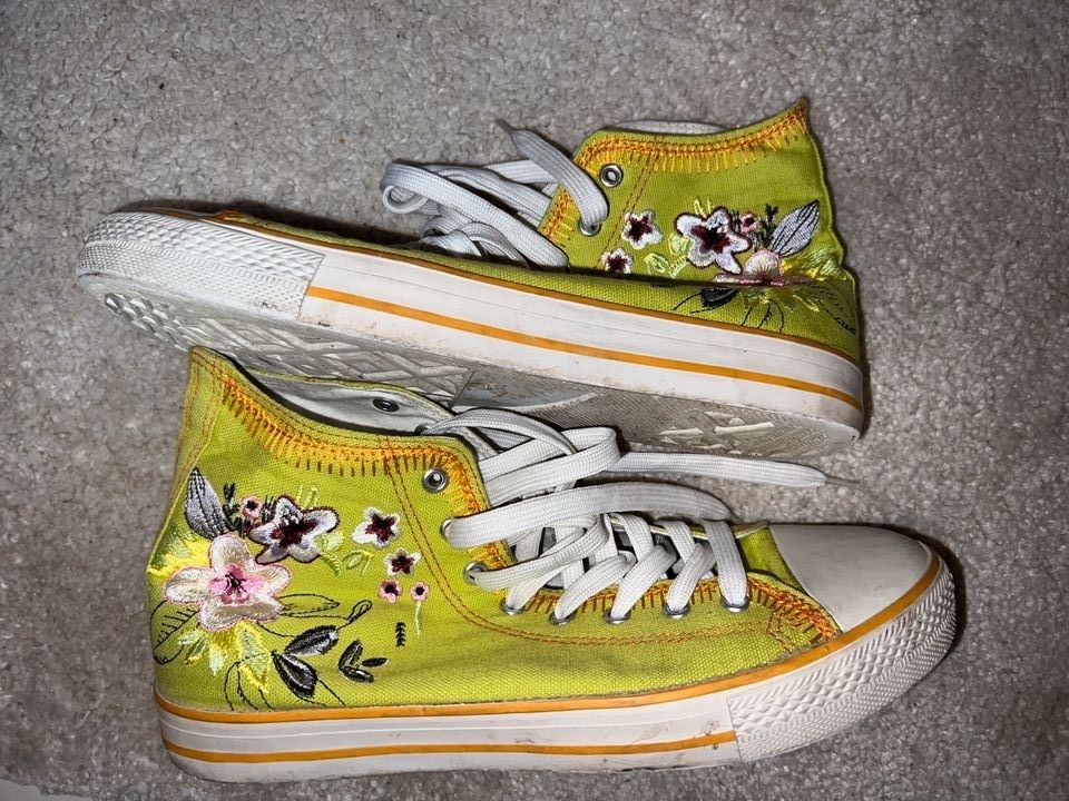 Sneaker Gr. 43 hoch grün Blumen schnüren Damen in Kaarst