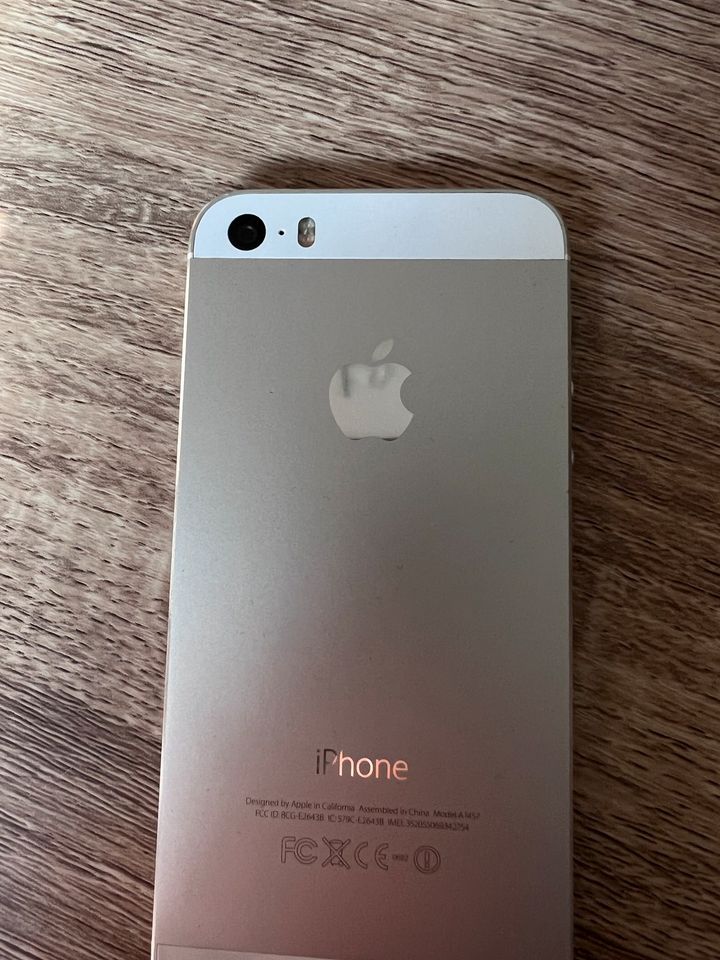 iPhone 5S Weiß in Abtsgmünd
