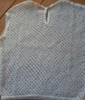 Gestrickte Sommerpulli Bolero Perlen Weste Lockmuster Löchern Baden-Württemberg - Emmendingen Vorschau