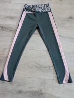 ❤️ZARA Mädchen Leggings grün/rose Gr. 8-9 cm 130 wNEU❤️ Bayern - Kolbermoor Vorschau