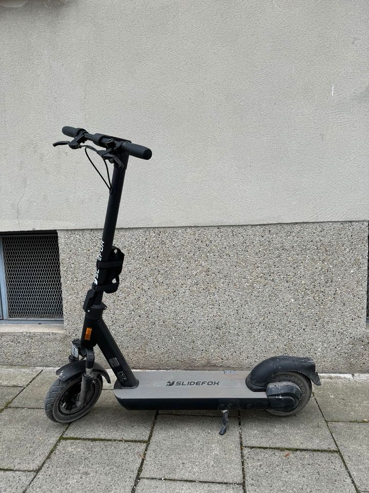 SLIDEFOX P1S E-Scooter in München