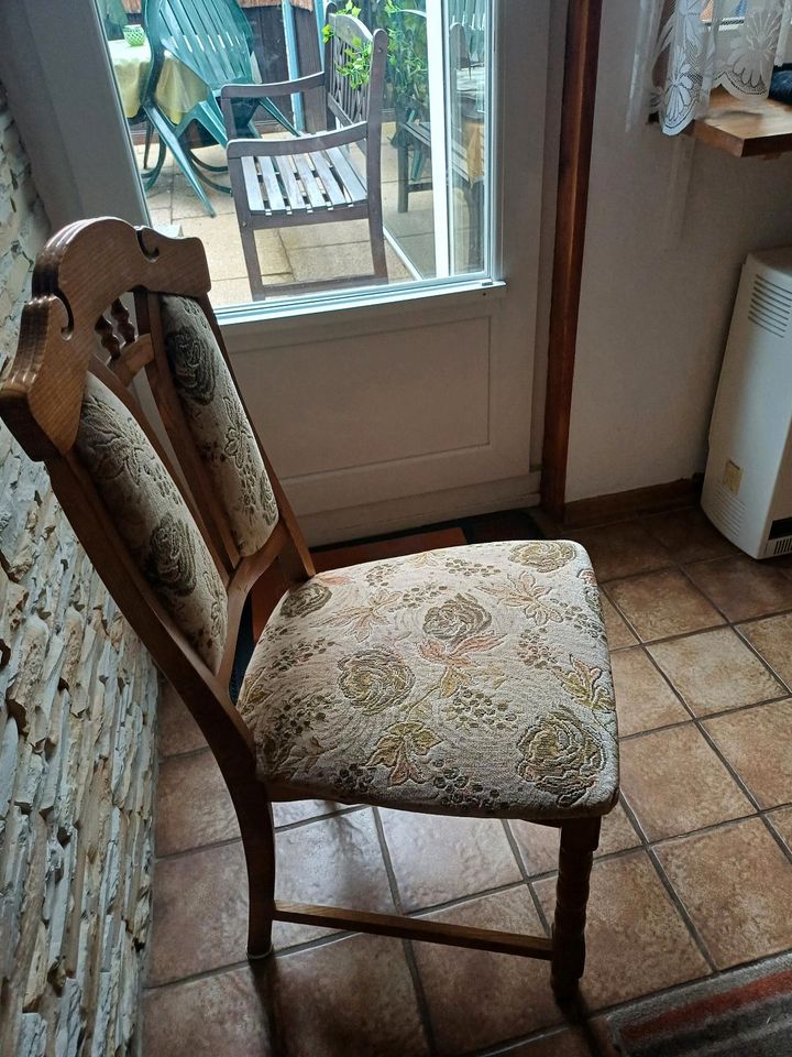 Stühle Eiche rustikal in Bad Emstal