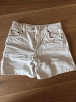 ZARA Jeans Shorts 34 Creme weis Saarbrücken-Mitte - St Johann Vorschau
